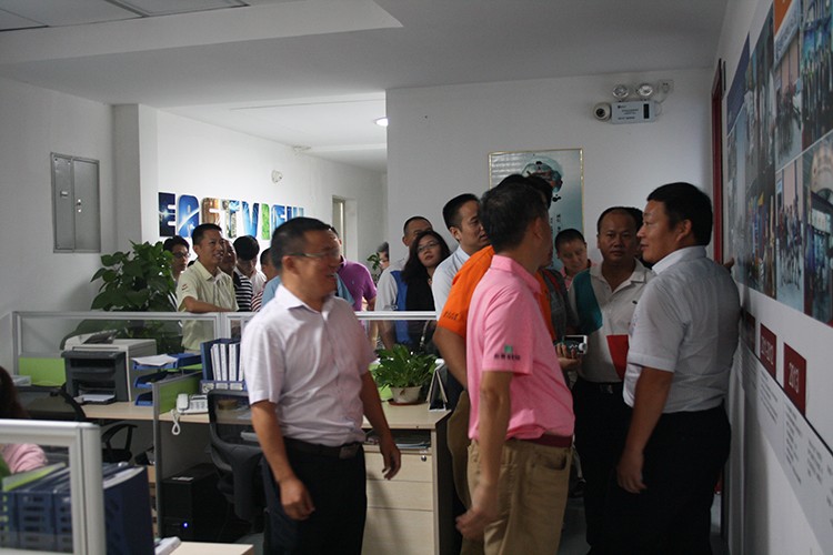 1471314395672673.jpg IMG_1021.jpg